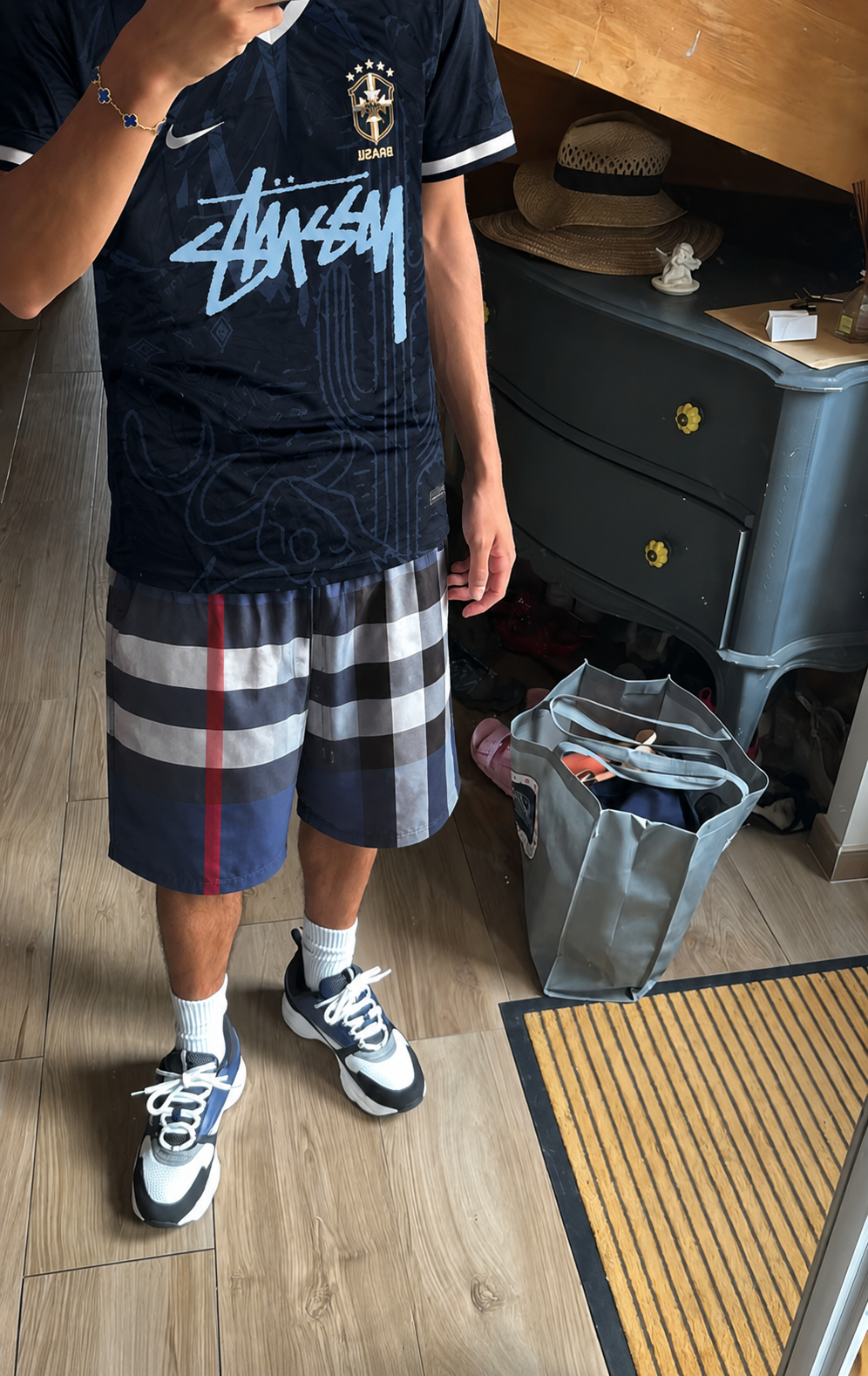 NAVY MOTION - OUTFIT
