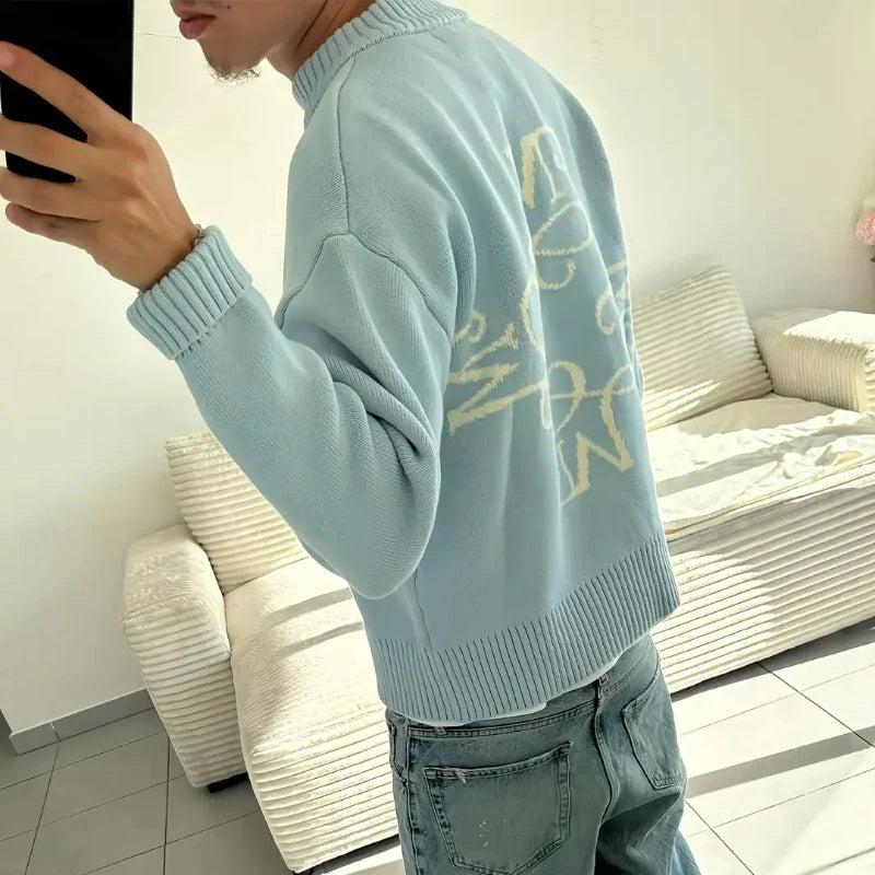 Pull en tricot bleu