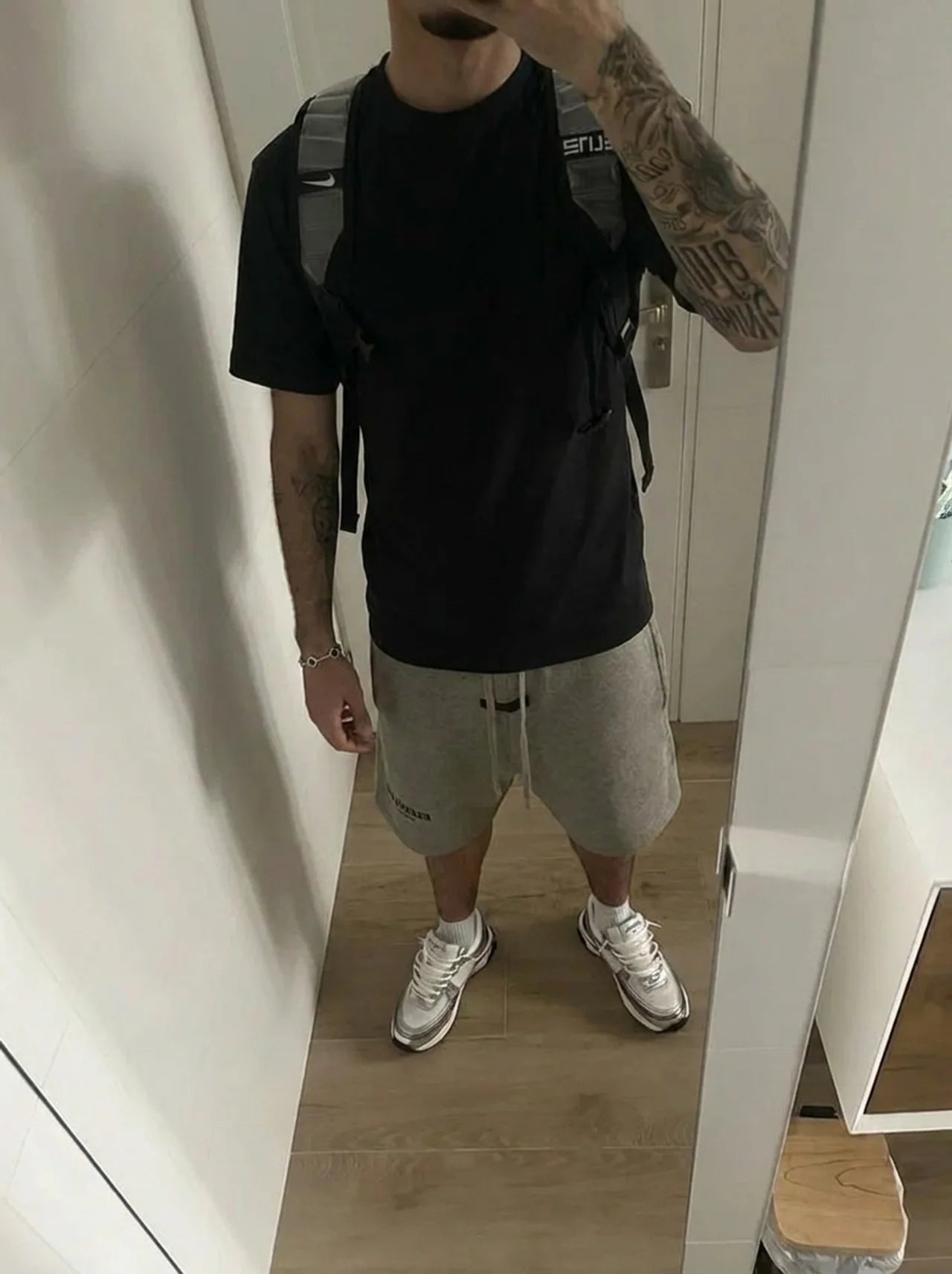 CORE MOTION - OUTFIT