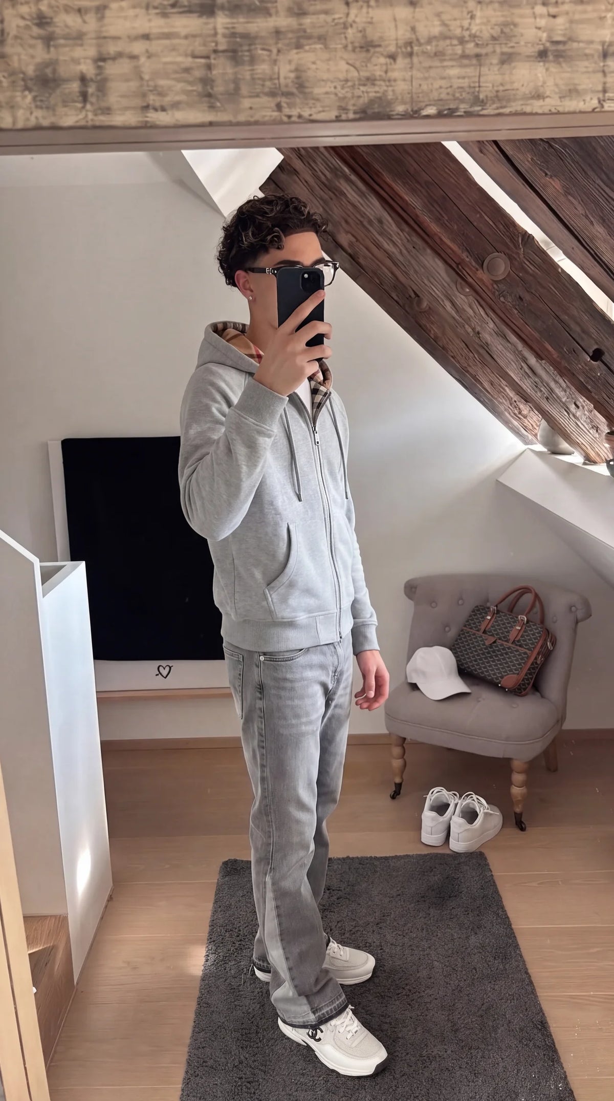 CHECKMATE - OUTFIT