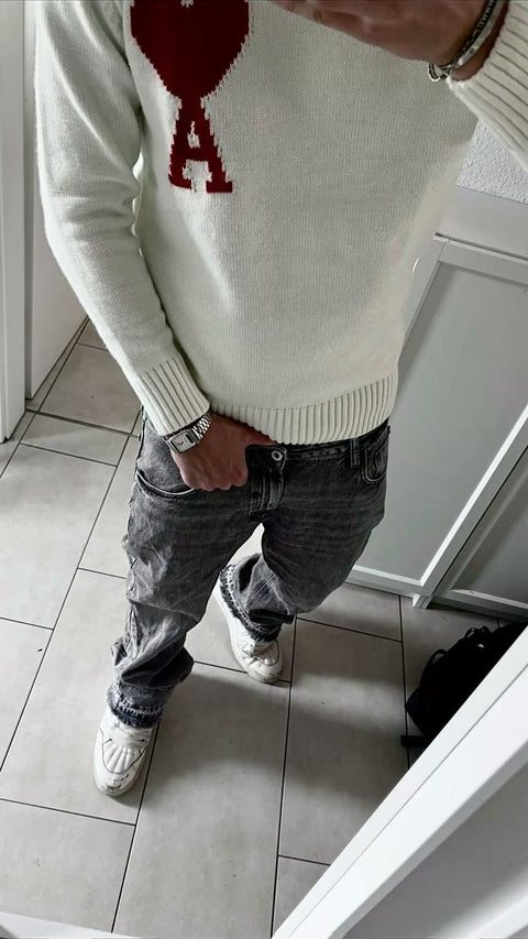HEART KNIT SWEATER